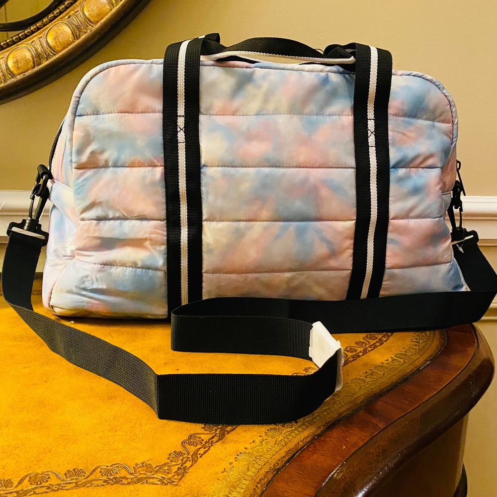 Victoria's Secret PINK Tie Dye Duffle Bag NEW - Picture 4 of 12